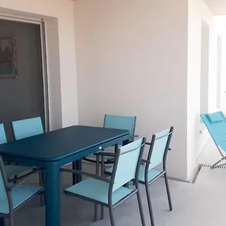 Superbe Neuf Avec Terrasse Et Parking Privé