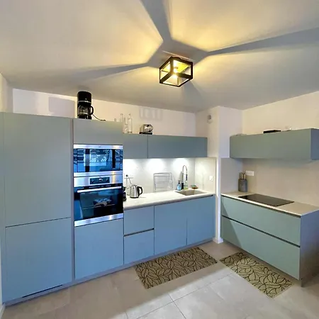 Appartement Superbe Neuf Avec Terrasse Et Parking Privé