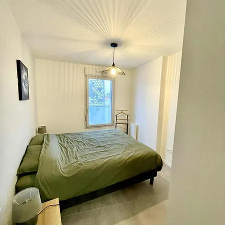 Apartment Superbe Neuf Avec Terrasse Et Parking Prive Royan