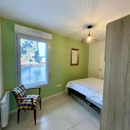 Superbe Neuf Avec Terrasse Et Parking Prive Apartment *